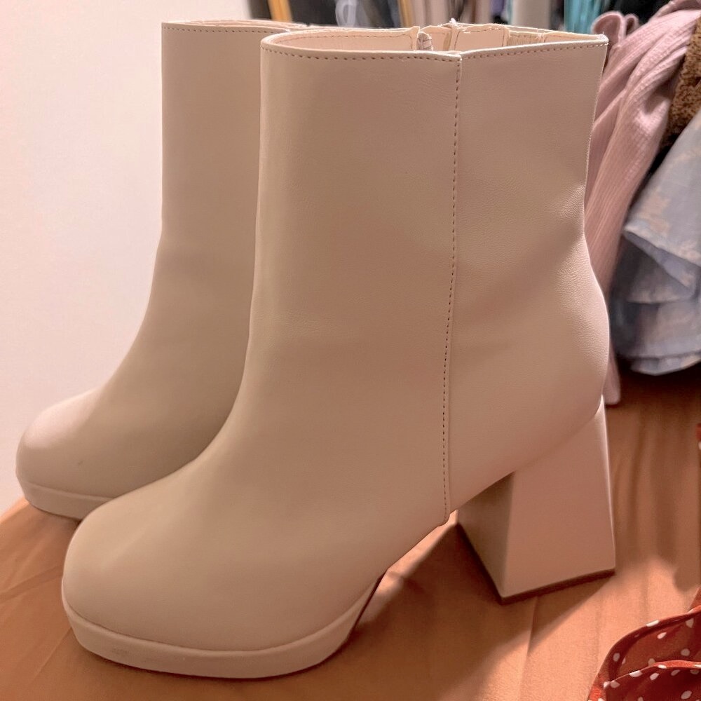 mari a platform Heeled boots white ma walkers Womens Size 9